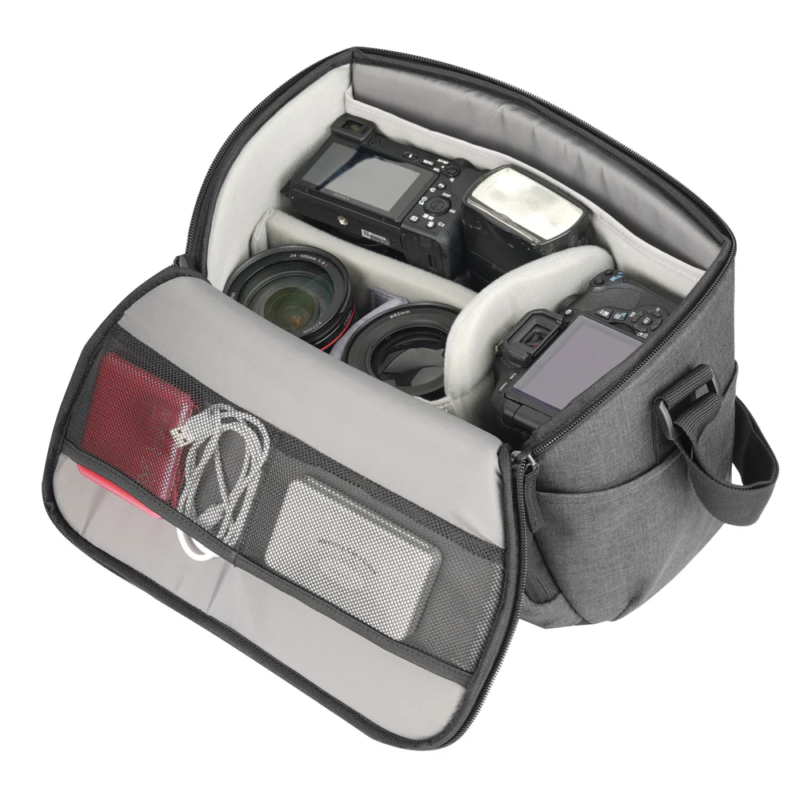 Vanguard Vesta Aspire 30 Gray Camera Shoulder Bag - Image 2