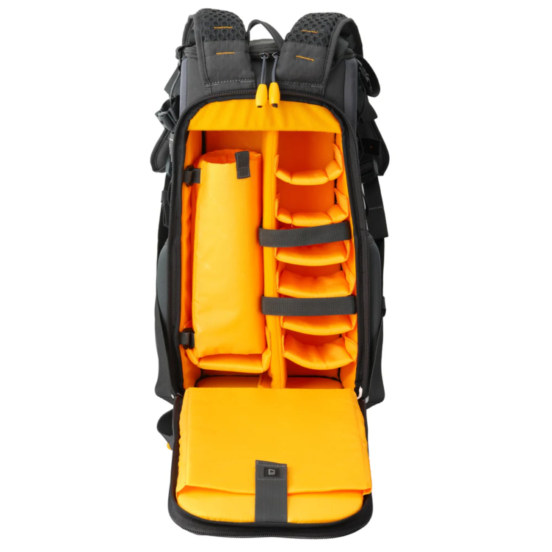 VANGUARD Alta Sky 42 Professional Camera Backpack - Image 4