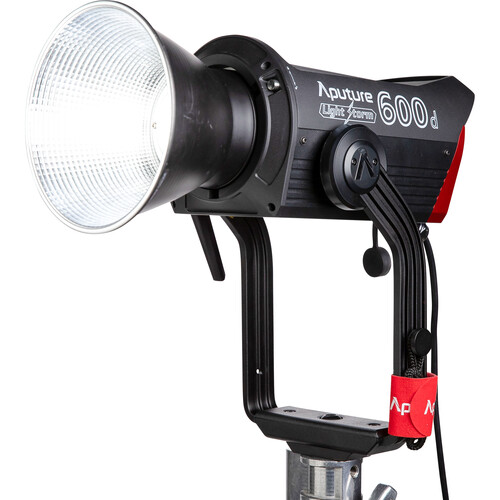 Aputure LS 600d Daylight LED Monolight (V-Mount) - Image 4