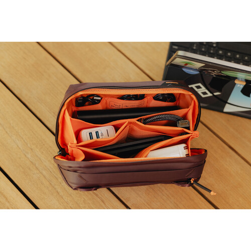 Peak Design BTP-EP-3 Tech Pouch (Eclipse, 2L) - Image 3