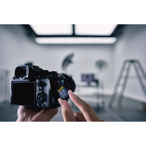 Sony 960GB CFexpress 4.0 Type A TOUGH Memory Card - Image 3